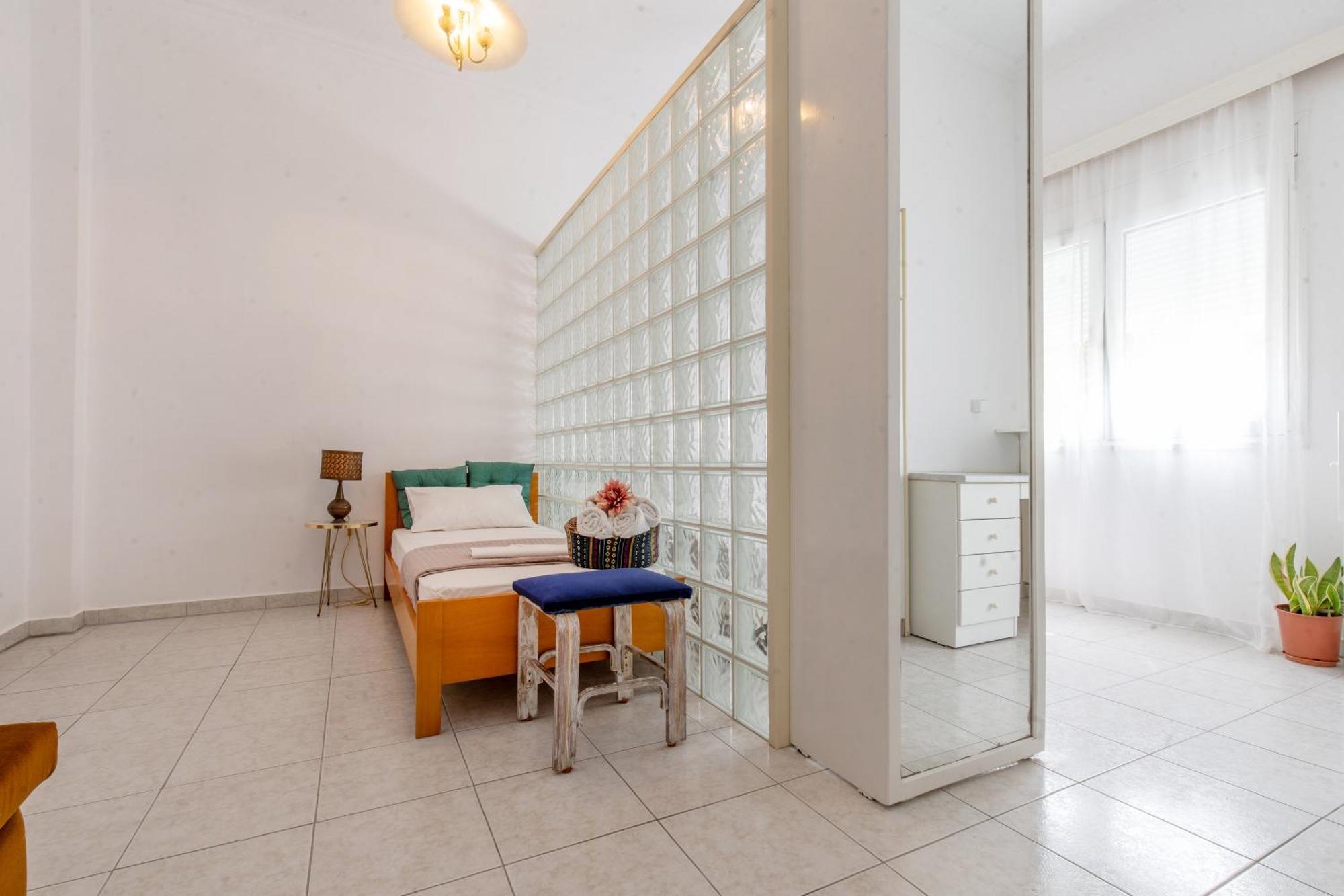 Mascot Traditional Guest House Rhodes City Esterno foto